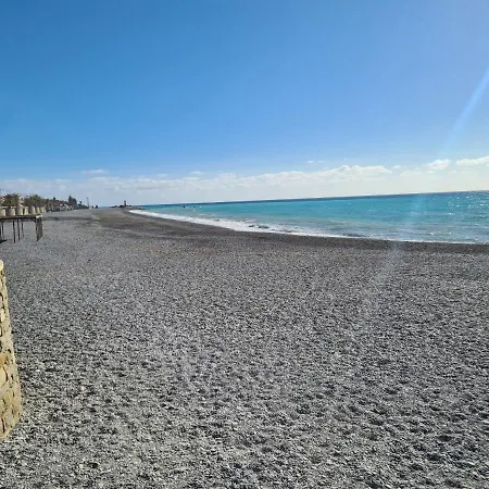 Casa Elena Bordighera, A Due Passi Dal Mare Per 4 Persone Apartman