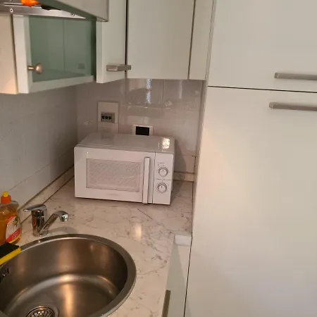Casa Elena Bordighera, A Due Passi Dal Mare Per 4 Persone